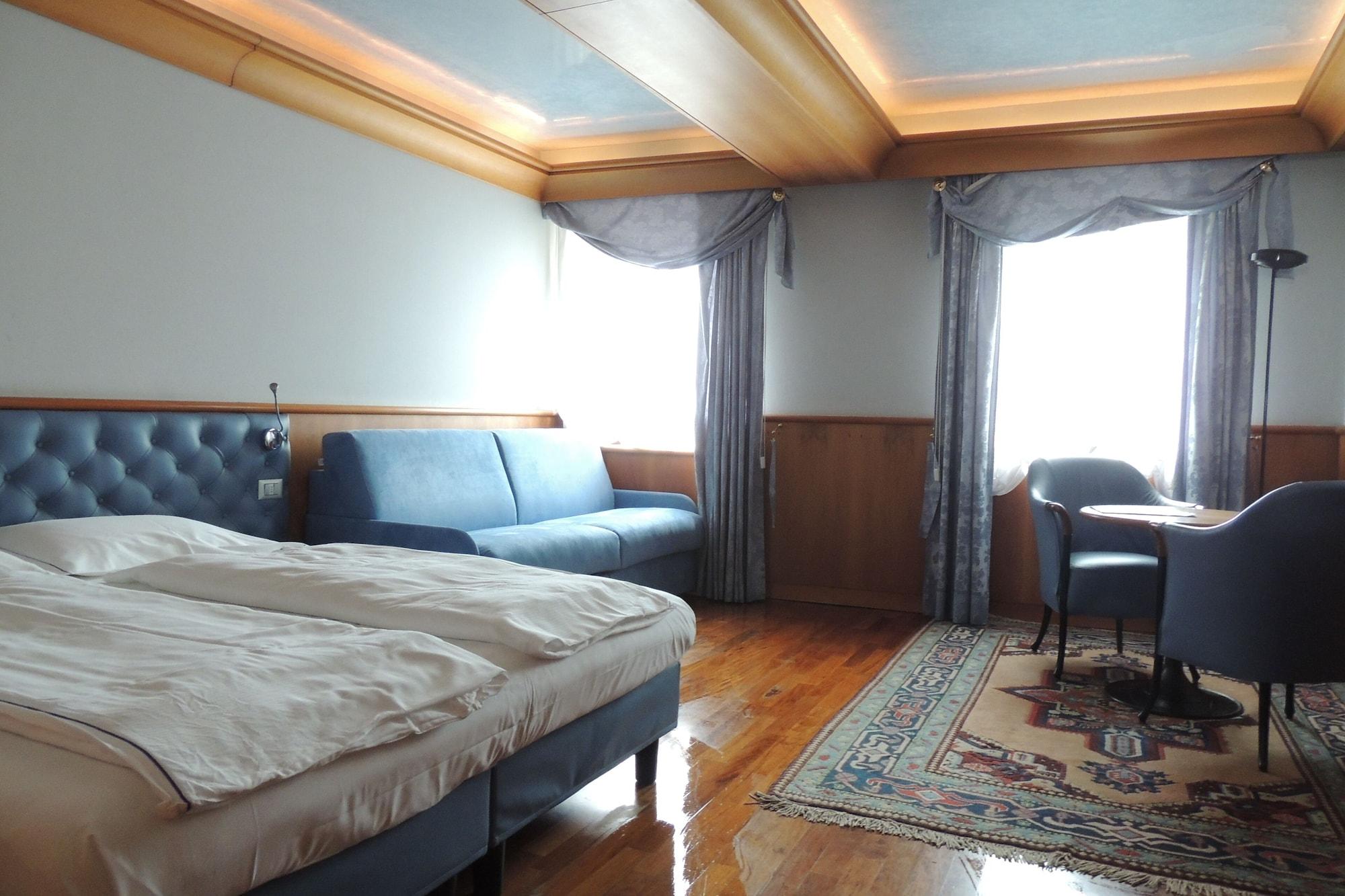 Grand Hotel Astoria لافاروني المظهر الخارجي الصورة