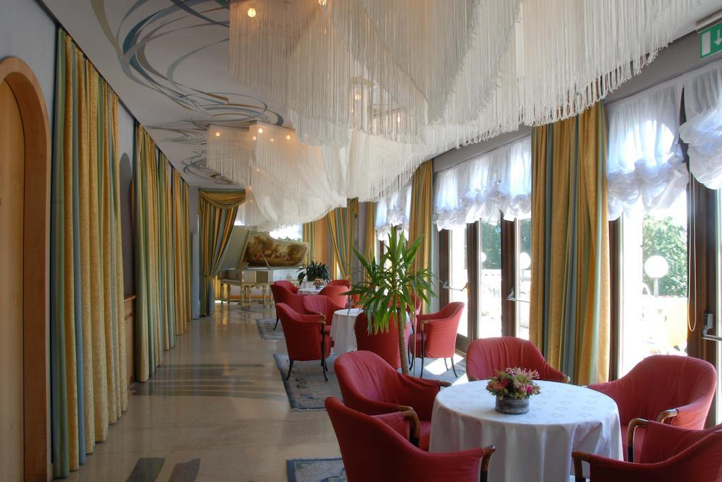 Grand Hotel Astoria لافاروني المظهر الخارجي الصورة